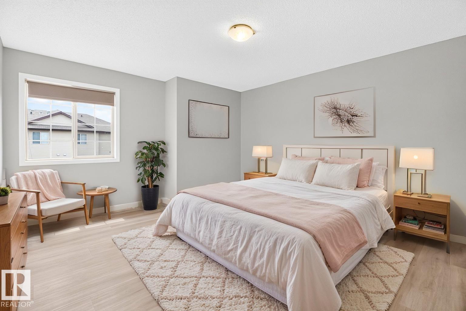 #120 21 SUMMERWOOD DR - 3