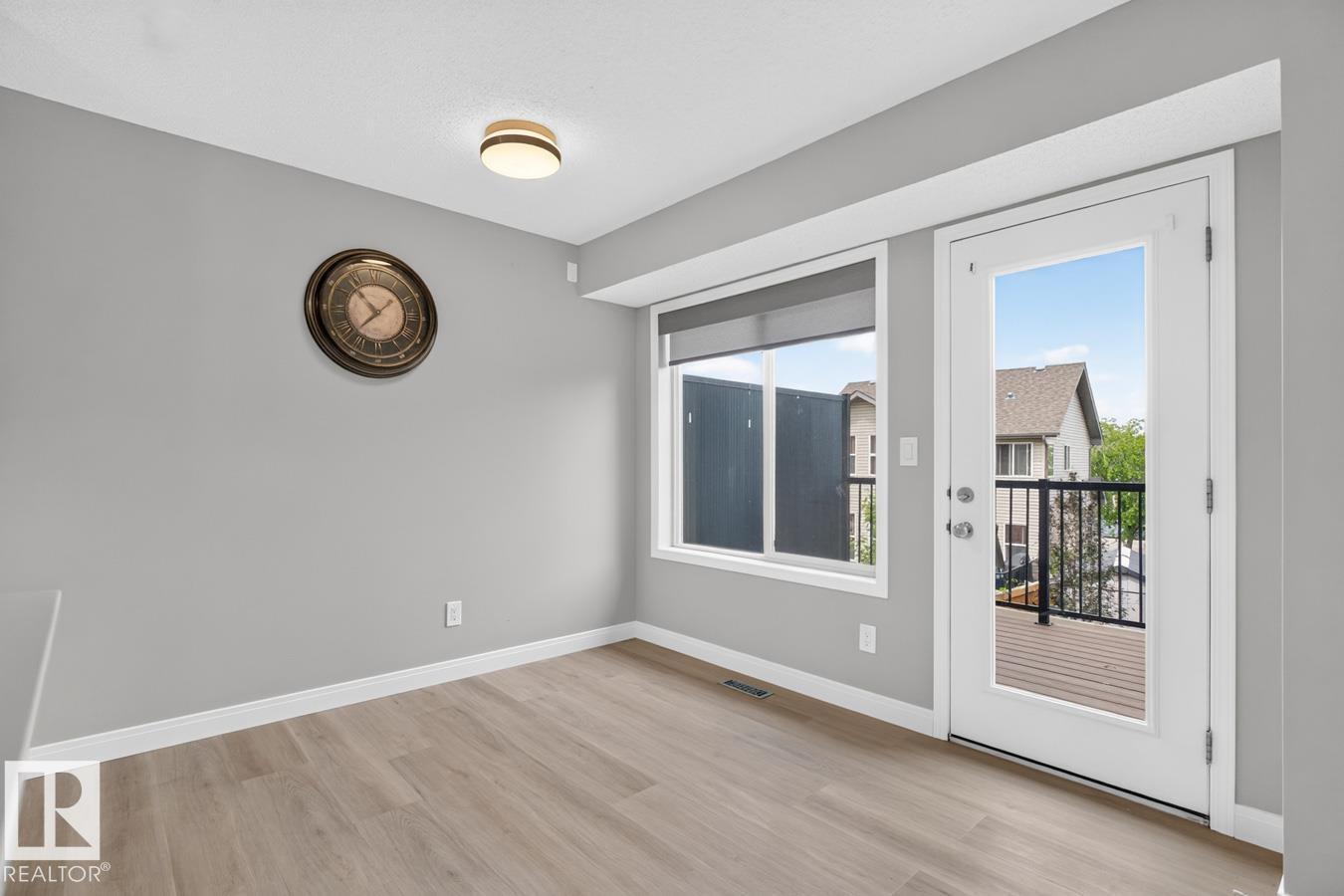 #120 21 SUMMERWOOD DR - 21