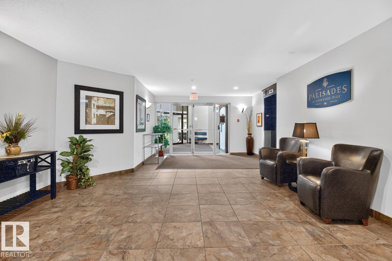 #136 300 PALISADES WY - 38