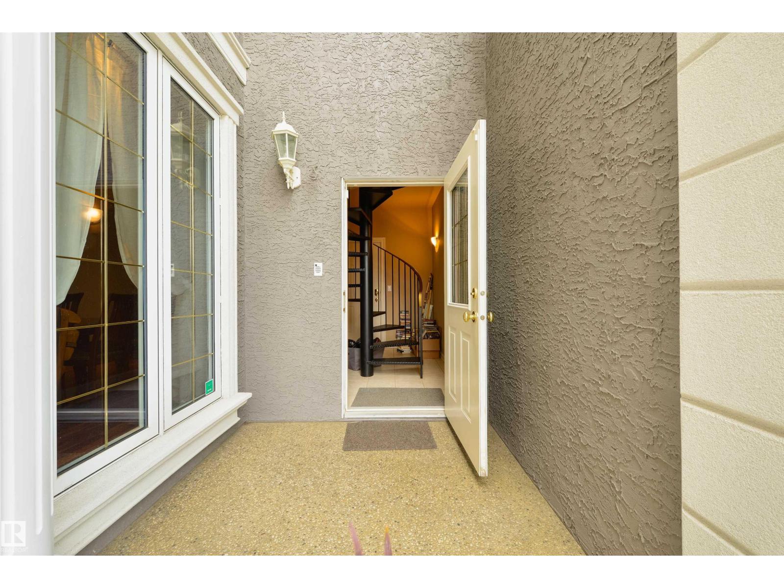 727 HETU LN NW - 68