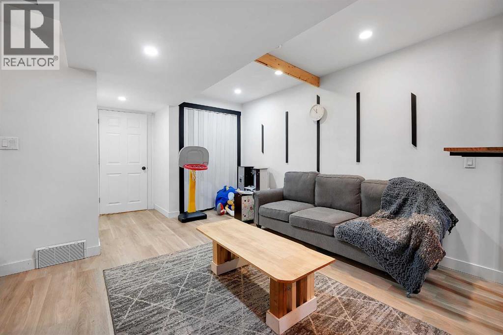 42 MIDTOWN Boulevard SW - 25