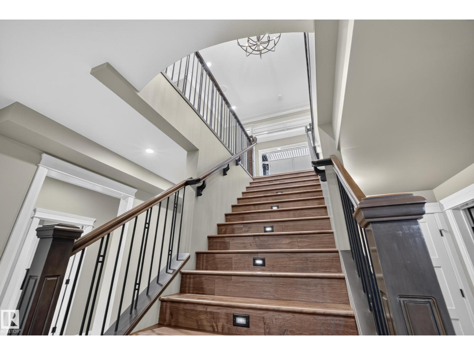 #224 52367 RGE ROAD 223 - 36