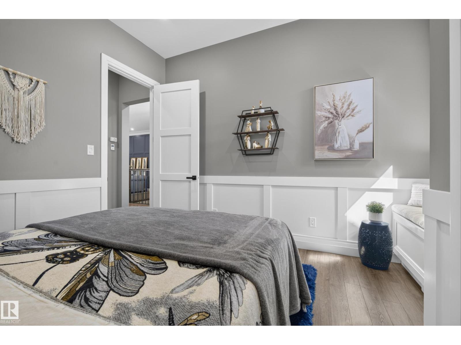 #224 52367 RGE ROAD 223 - 29