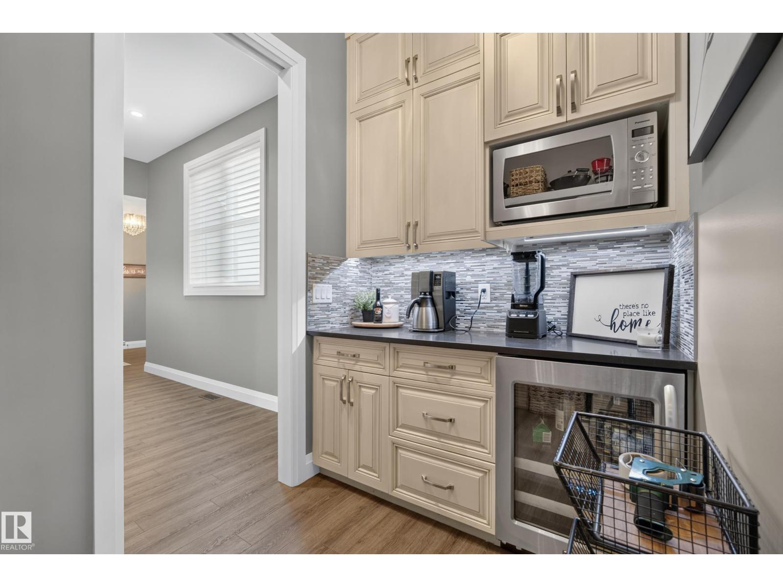 #224 52367 RGE ROAD 223 - 32