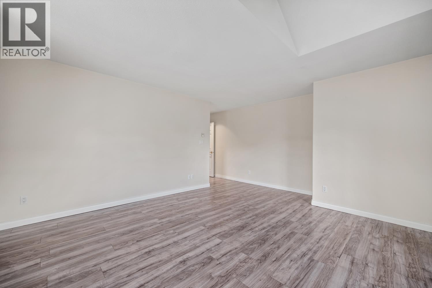 #27-7695 ST. ALBANS Road, Richmond