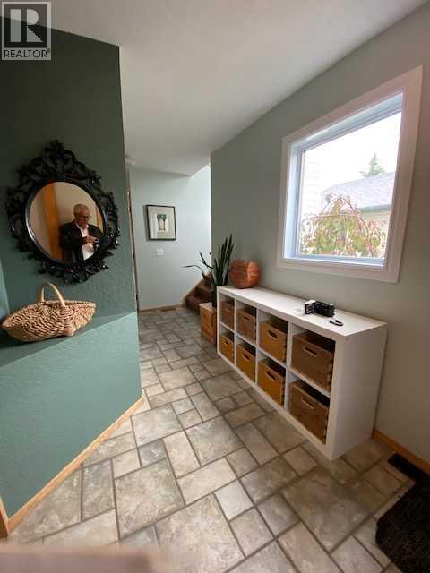 107 2A Avenue NW — photo 14