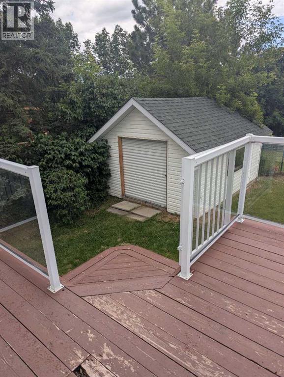 107 2A Avenue NW — photo 30