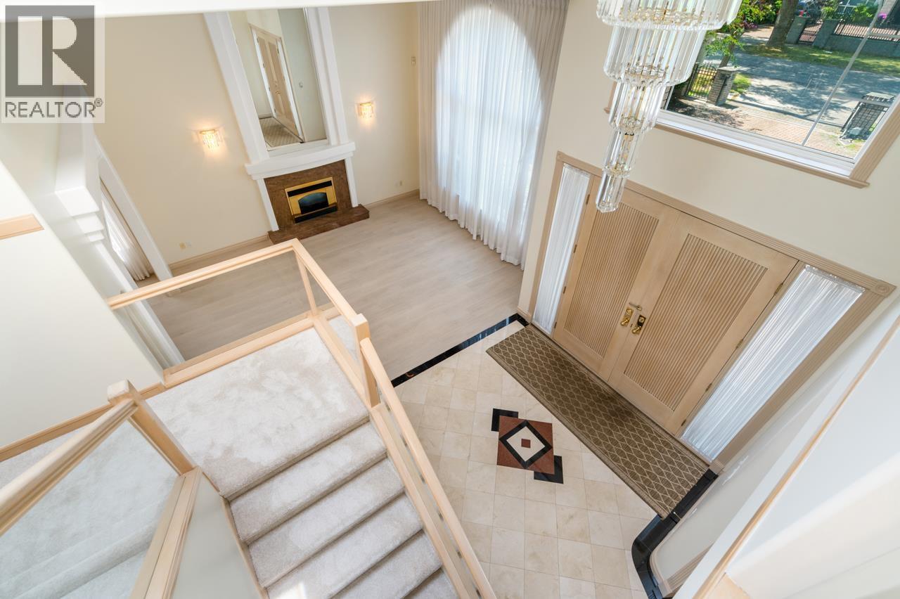 6 Bed, 7 Bath House for Sale in Richmond – 9460 GORMOND ROAD, Richmond – MLS# R3141641 - Image 17