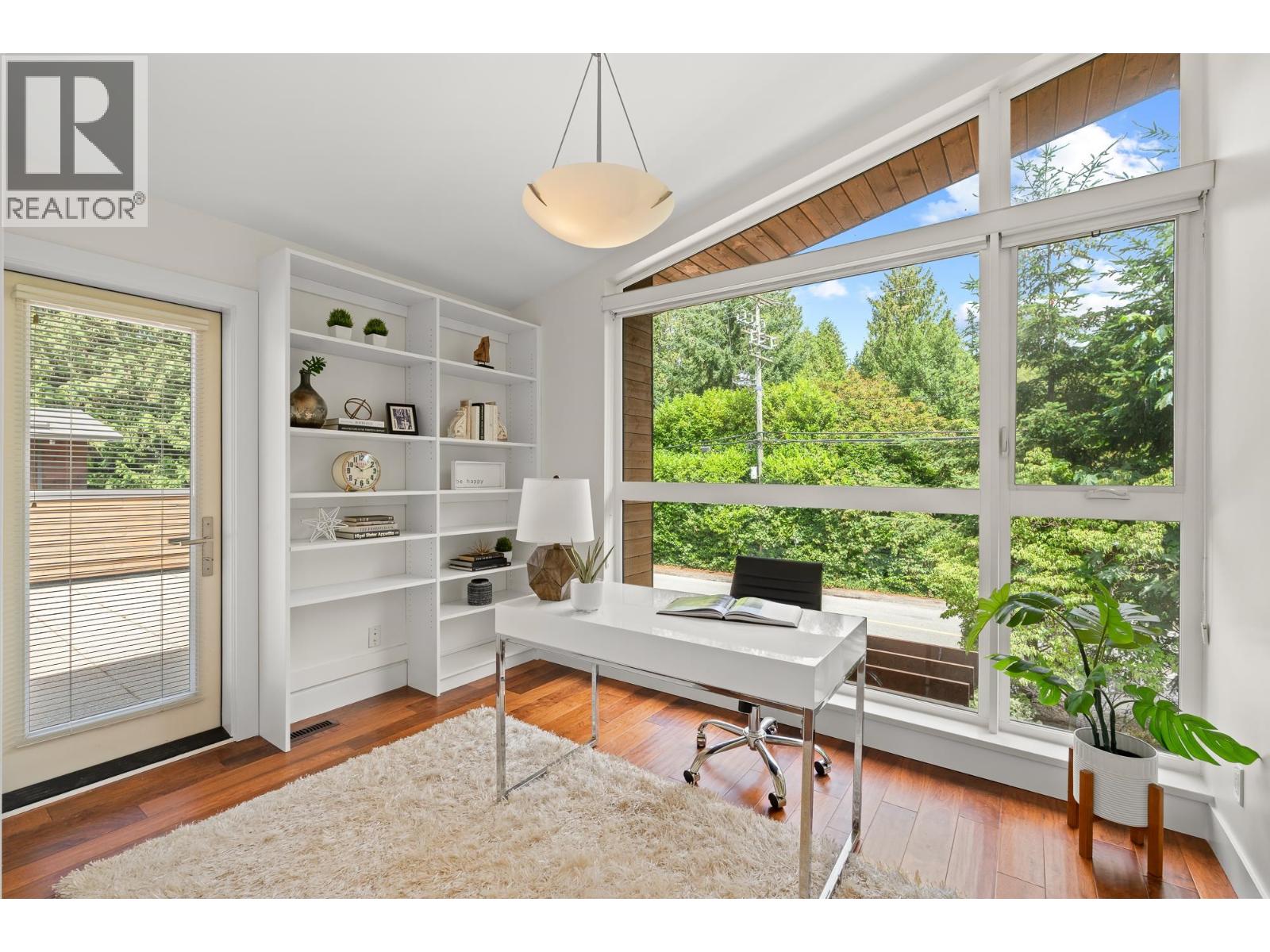 6528 MARINE DRIVE, West Vancouver