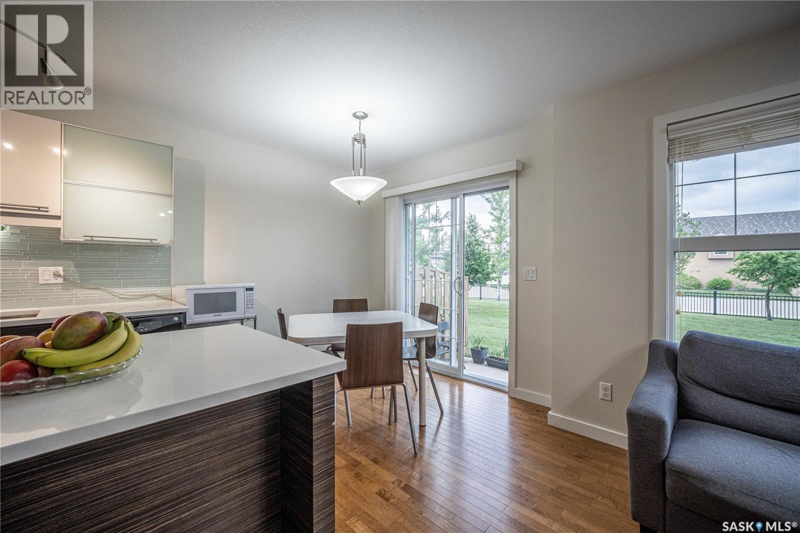 307 710 Gordon ROAD — photo 15