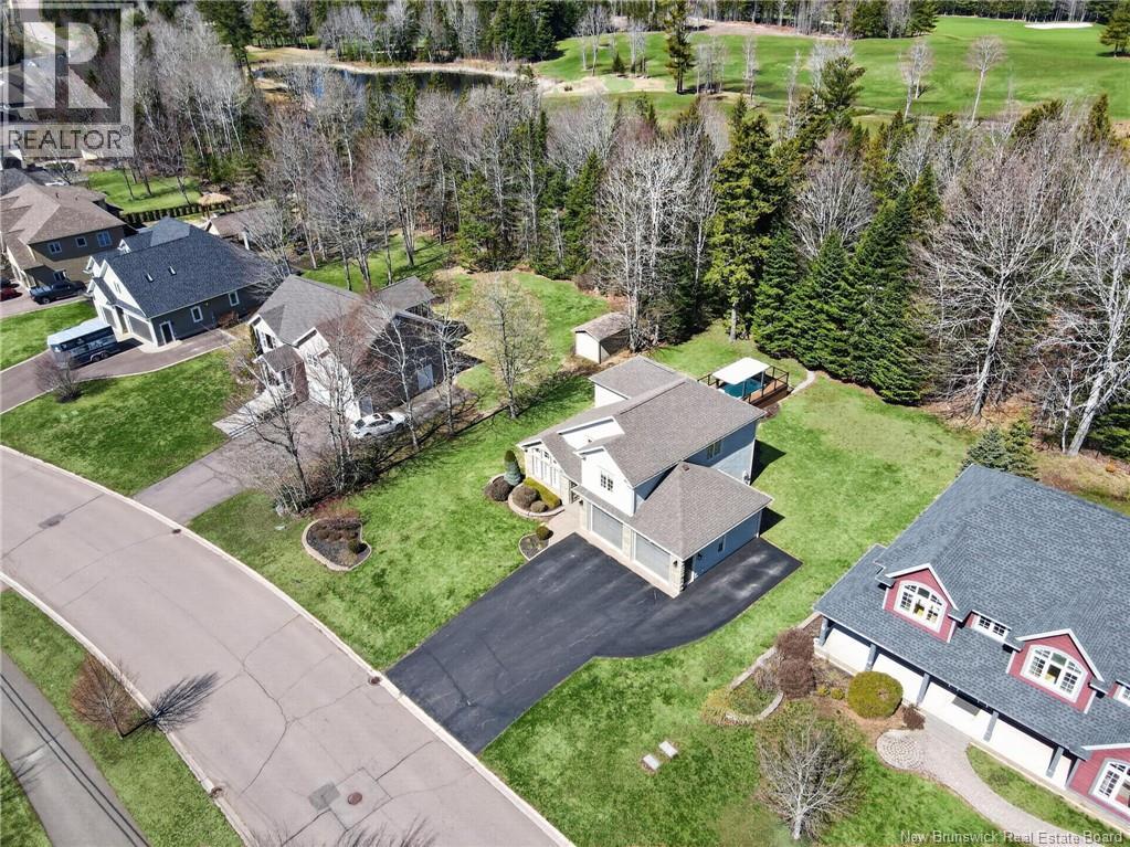 142 Du Golf Street - 42