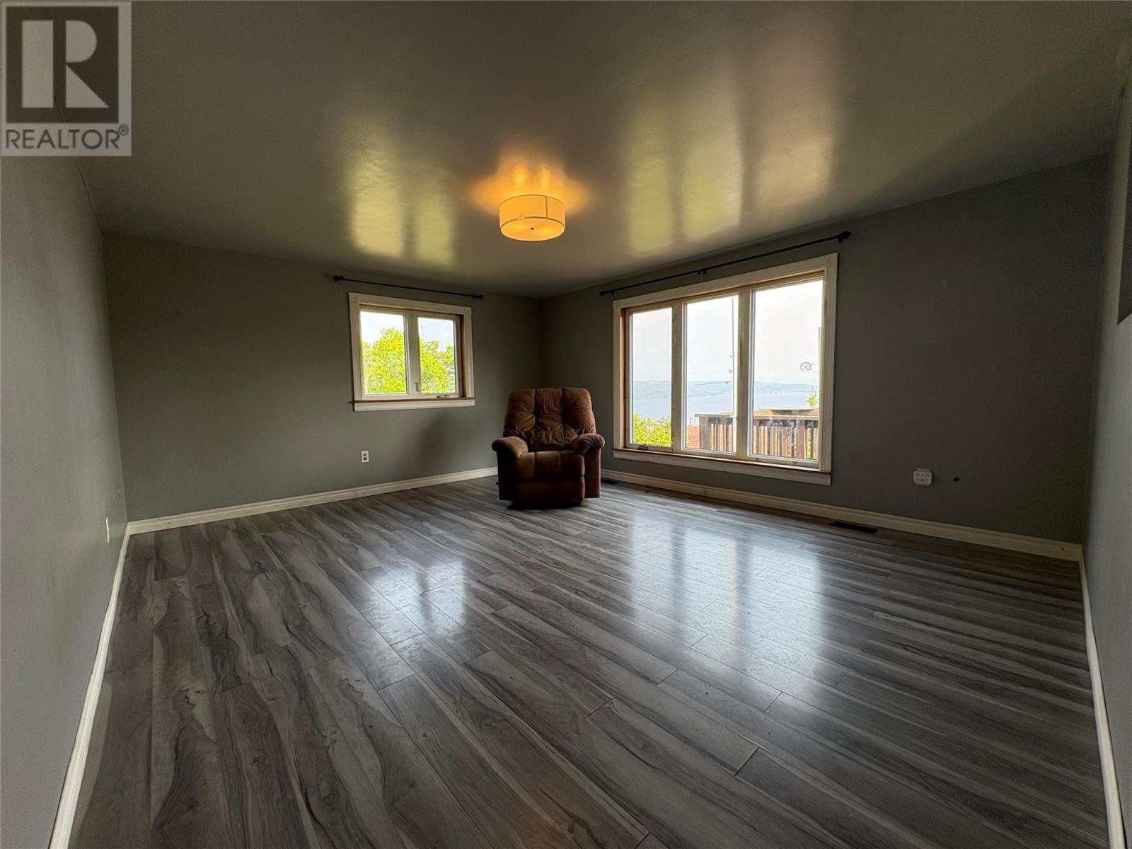 710 Main Road - 15