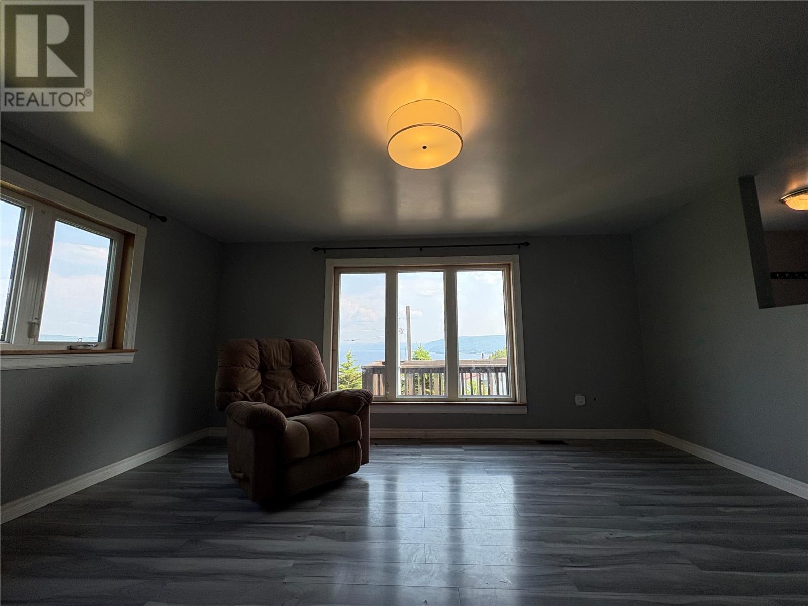 710 Main Road - 16