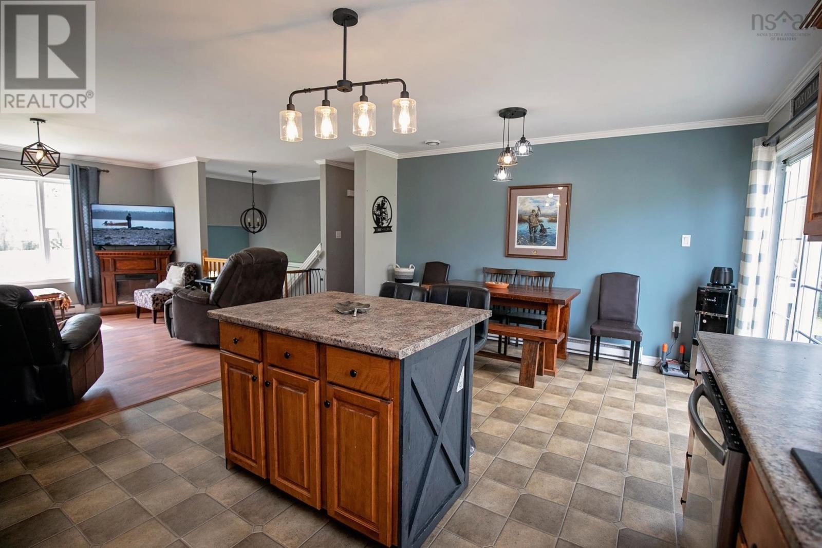 1223 Southampton Road - 14