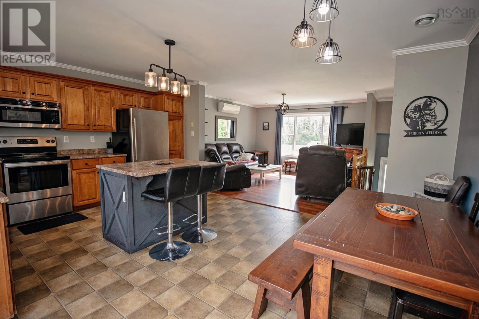 1223 Southampton Road - 17