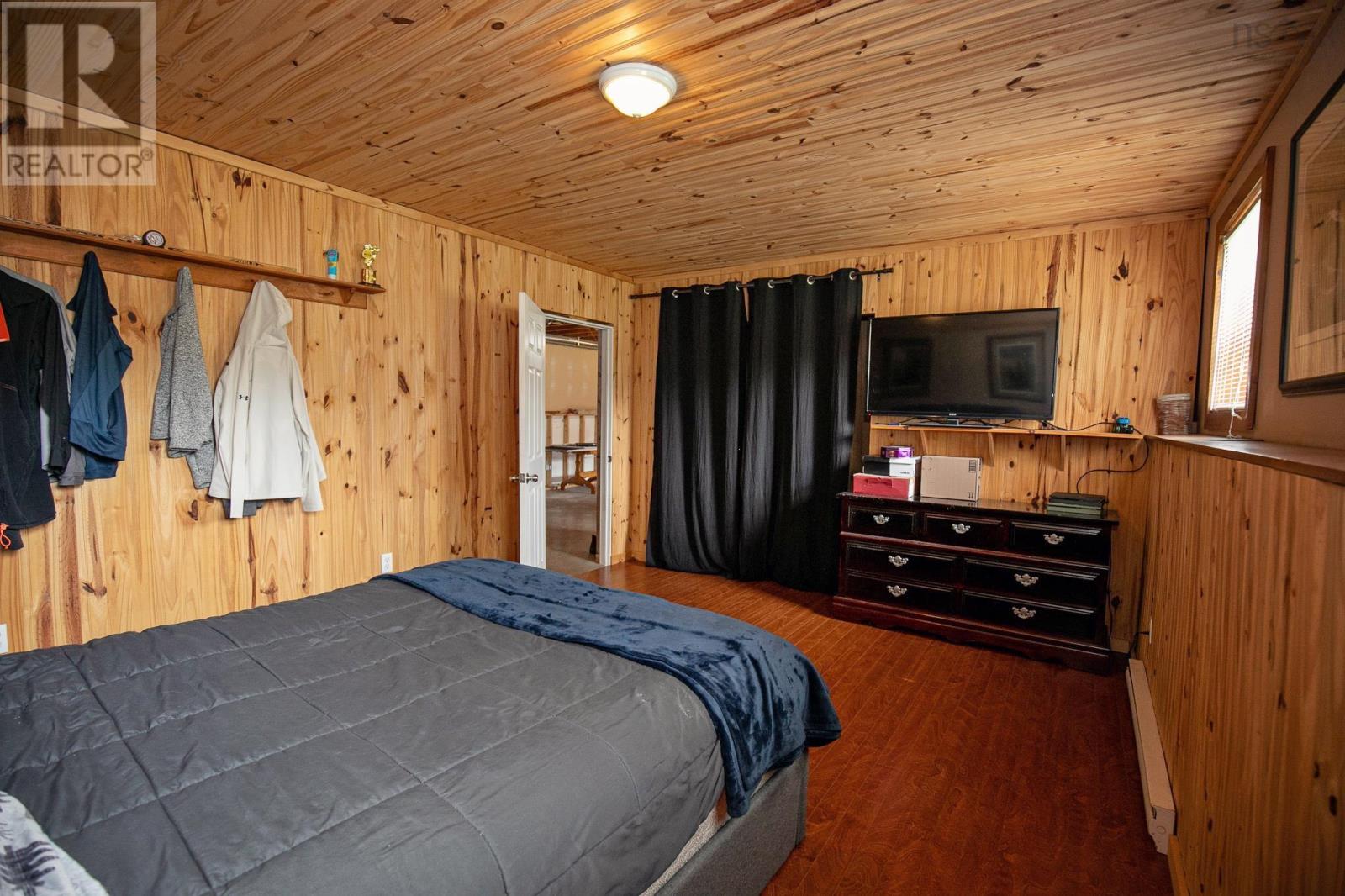 1223 Southampton Road - 36