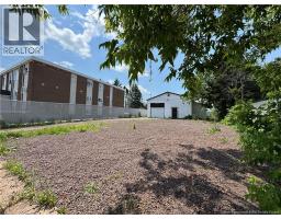 190 Spruce Street, photo 4