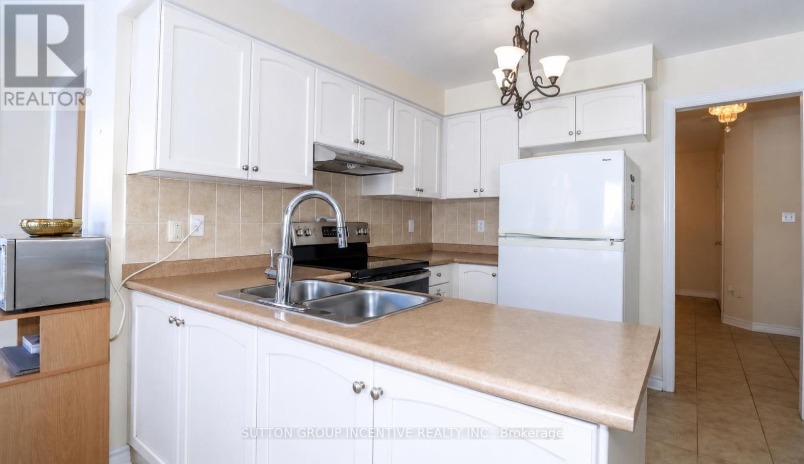 62 BIRCHWOOD DRIVE - 9
