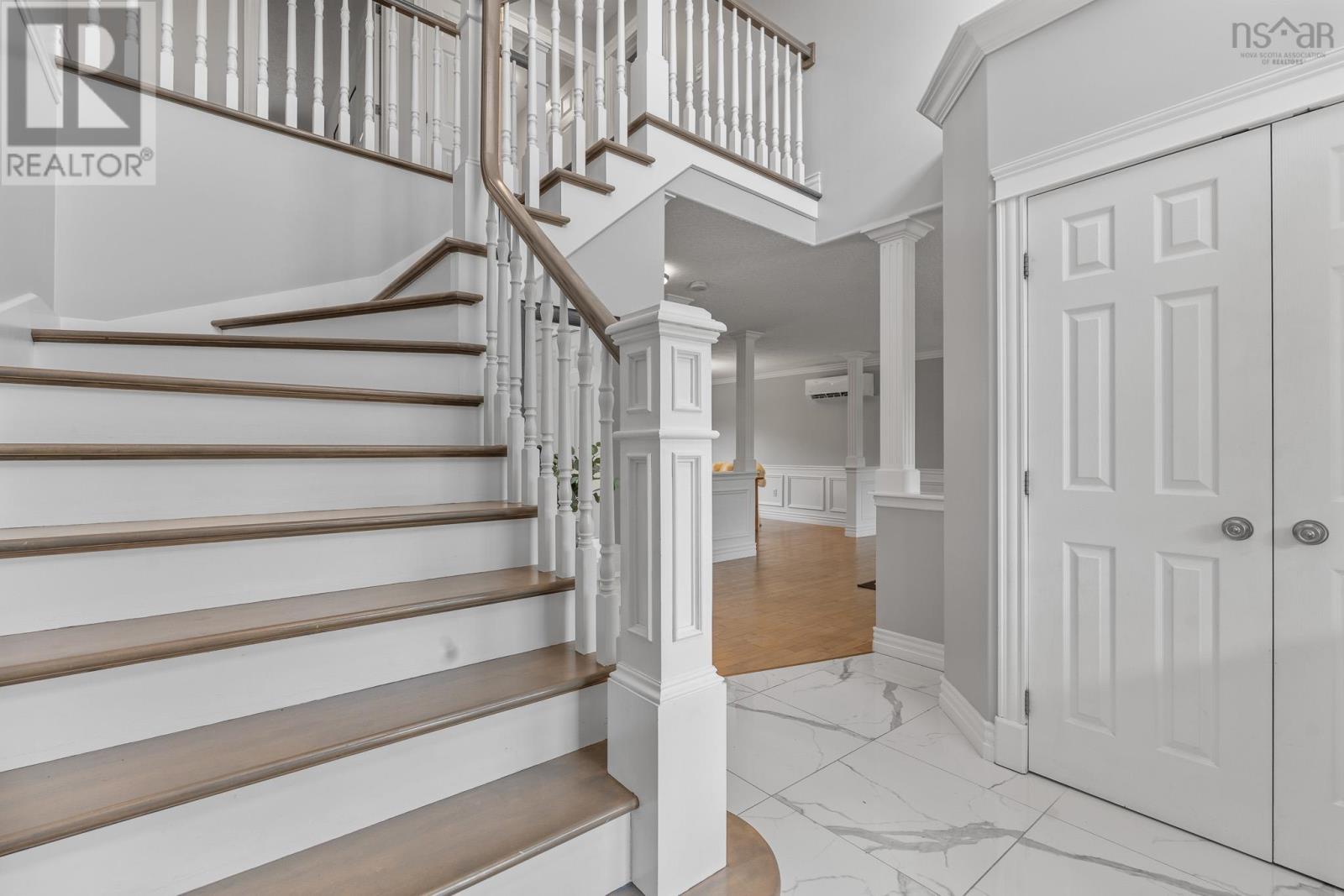 275 Canterbury Lane - 20