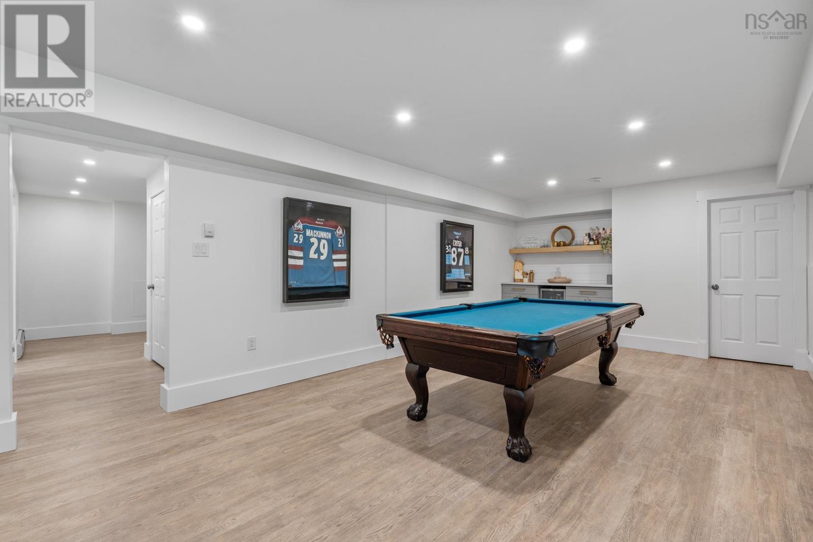 275 Canterbury Lane - 31