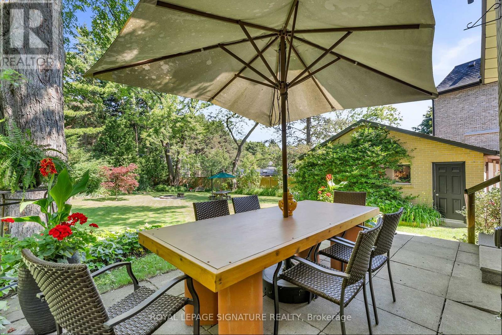 55 HEMFORD CRESCENT - 32