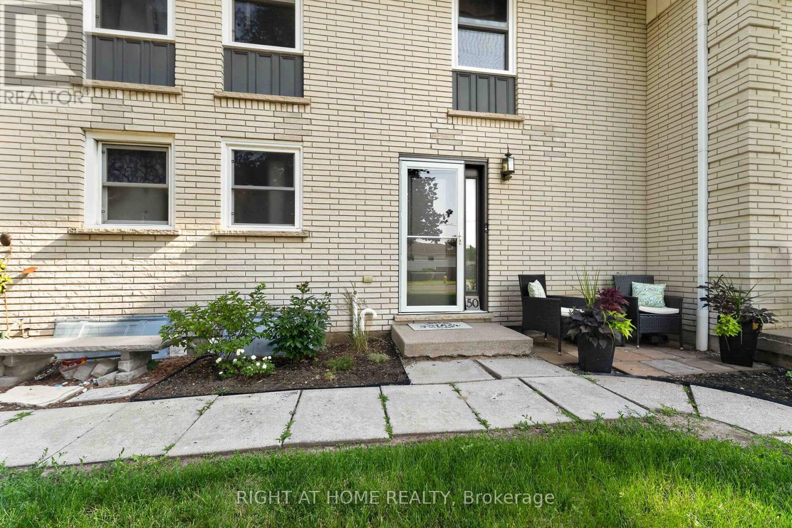 #6 50 HADDINGTON STREET - 2
