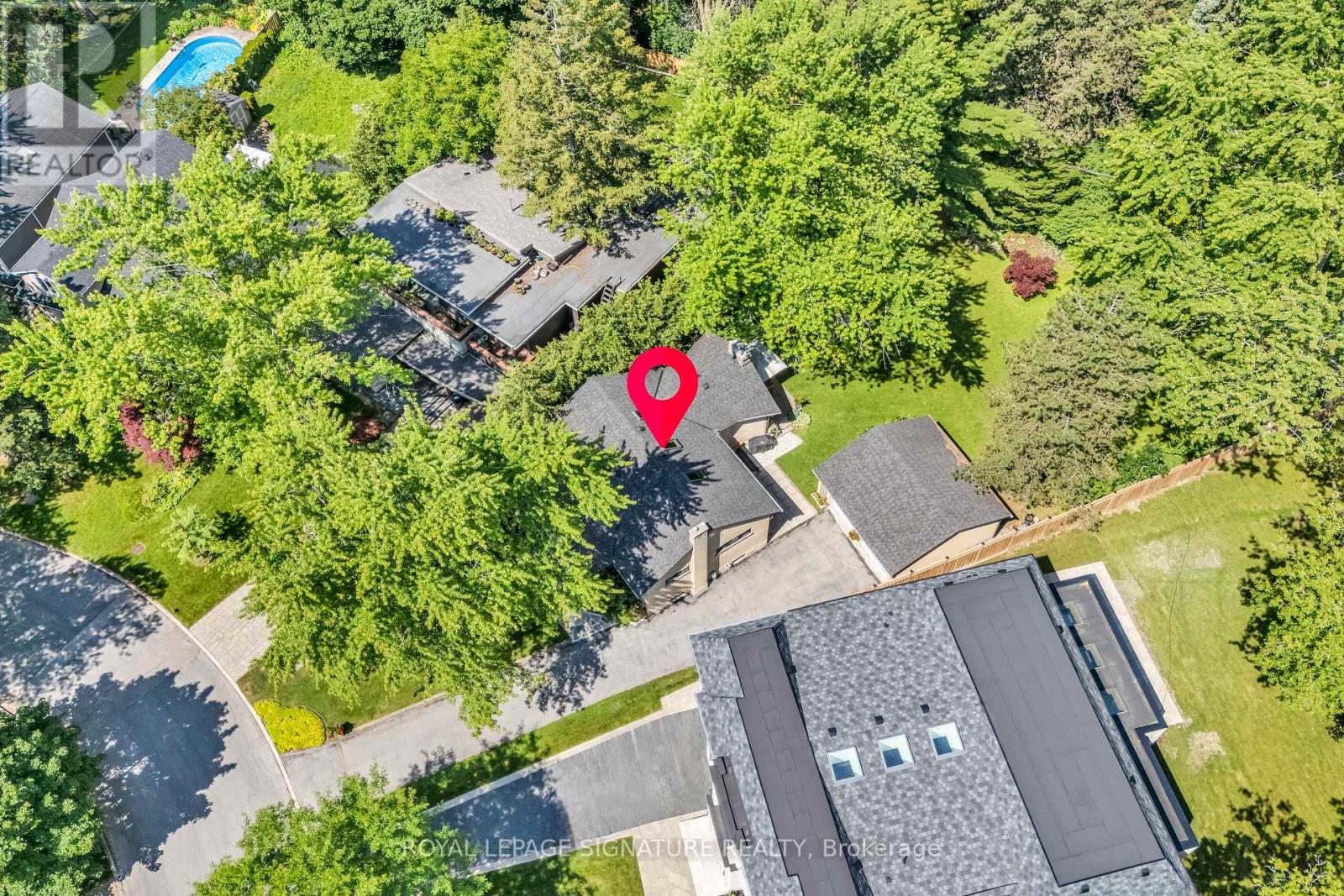 55 HEMFORD CRESCENT - 39