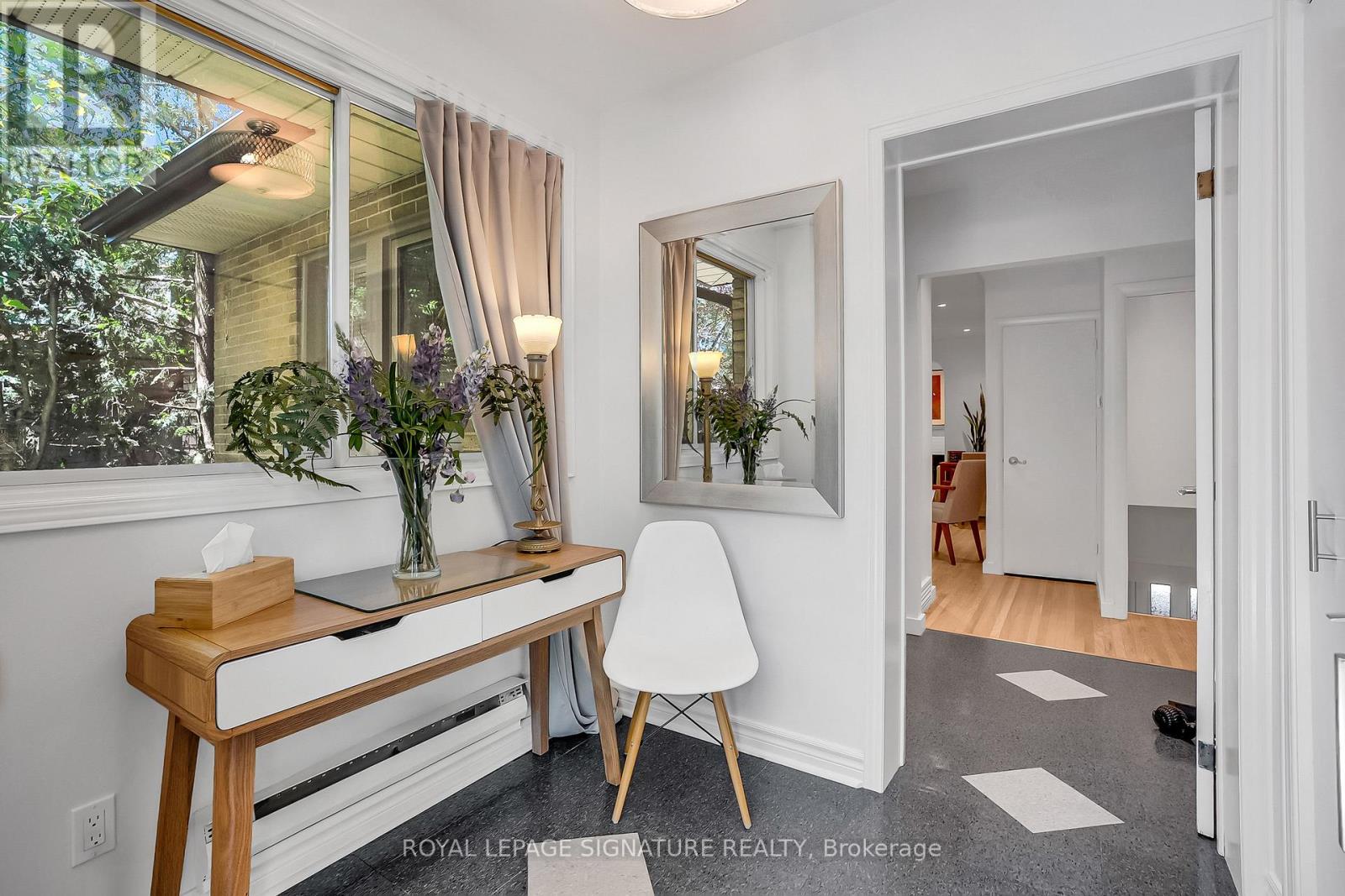 55 HEMFORD CRESCENT - 6