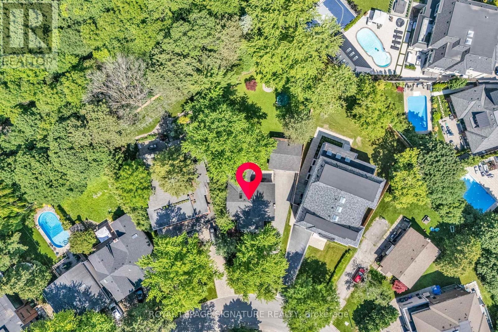 55 HEMFORD CRESCENT - 38