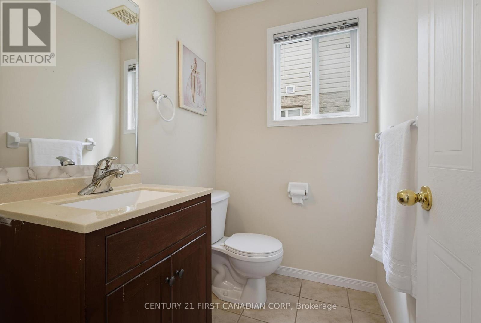761 BLACKSMITH STREET - 16