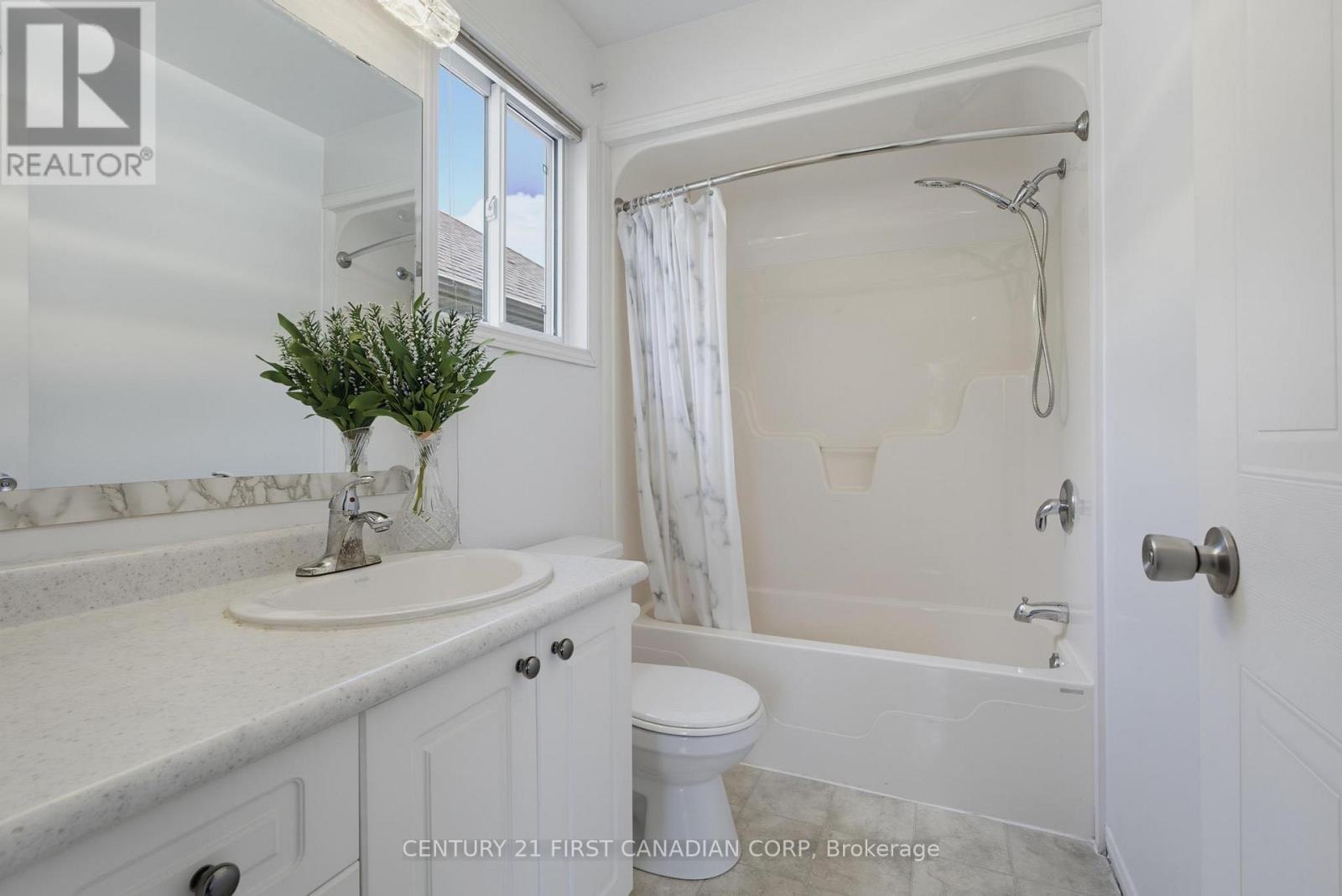 761 BLACKSMITH STREET - 21