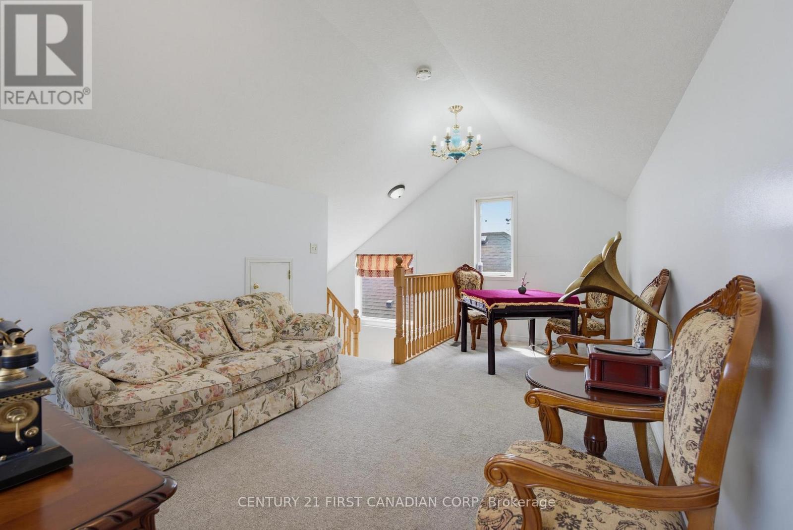 761 BLACKSMITH STREET - 28