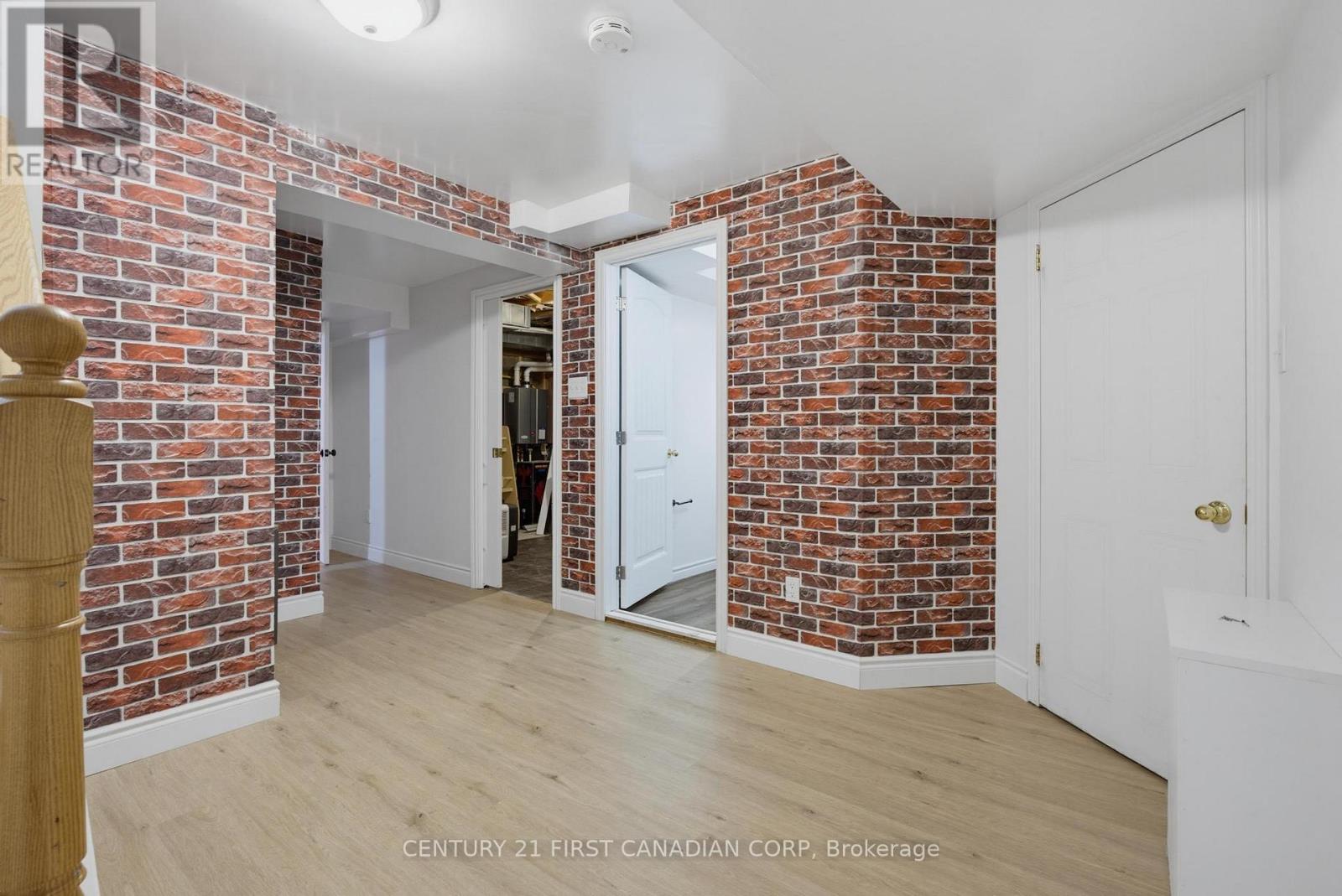 761 BLACKSMITH STREET - 30