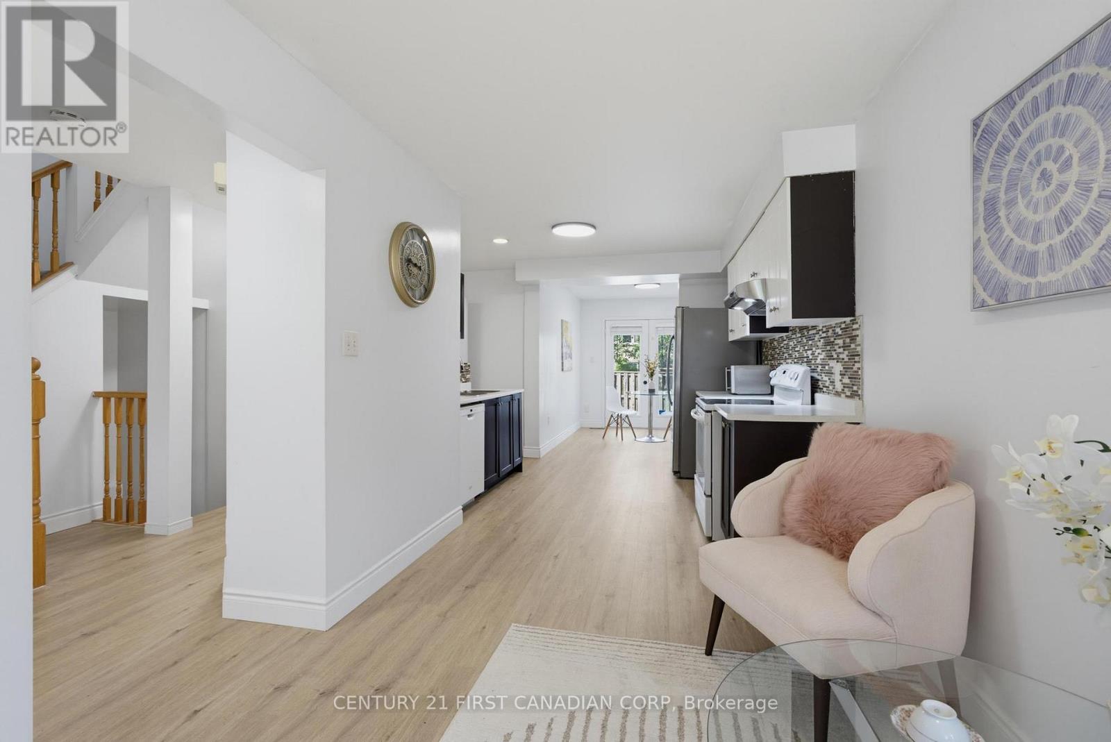 761 BLACKSMITH STREET - 7