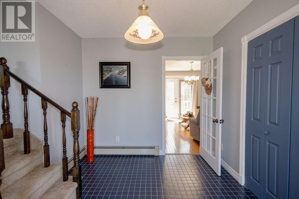 12 Hancott's Lane - Image 3
