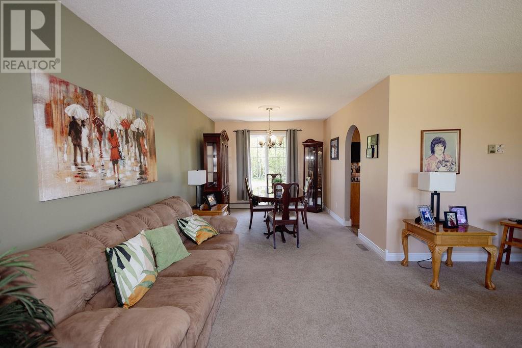 12 Hancott's Lane - Image 9