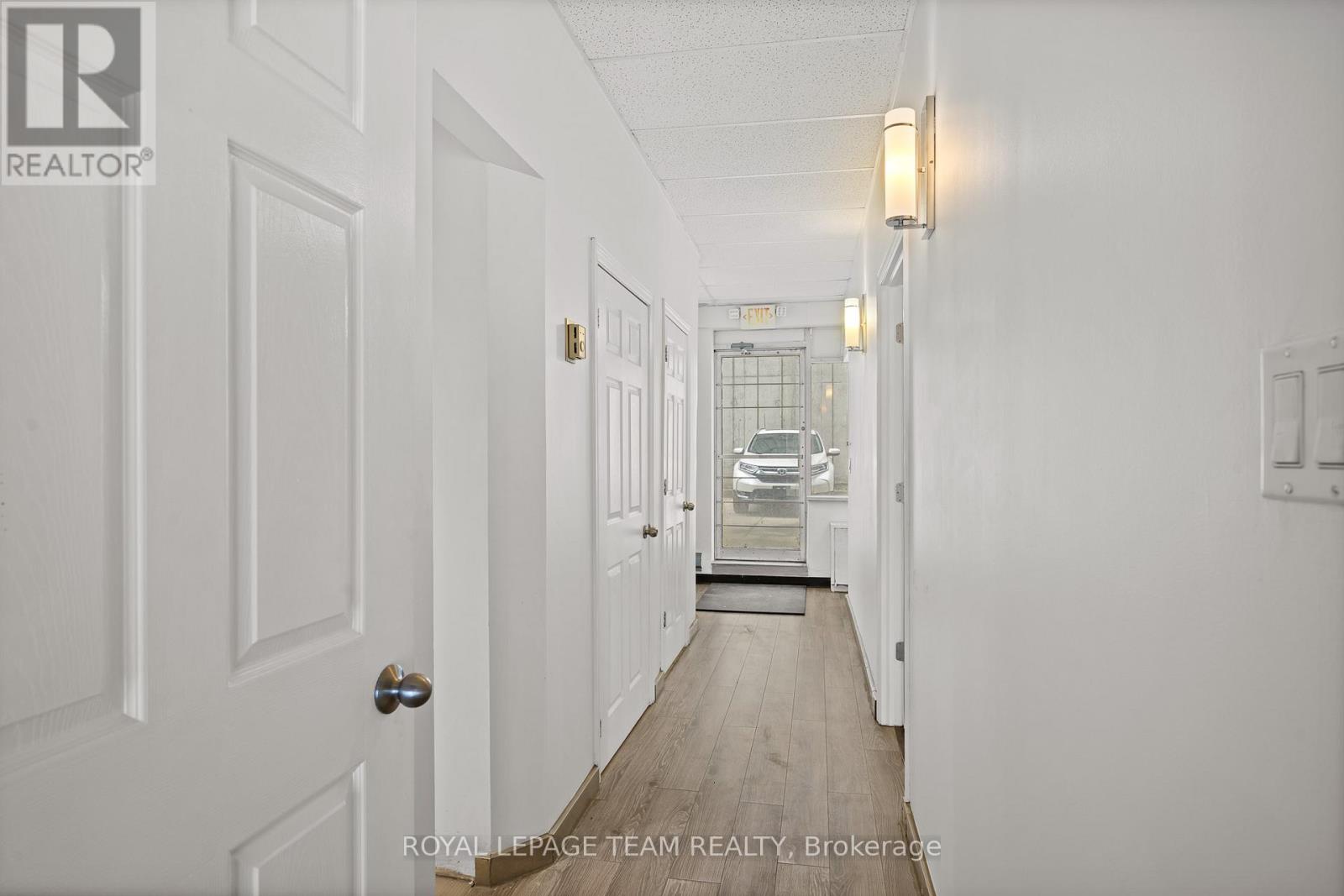 Retail for Rent in Ottawa – B – 424 QUEEN STREET, Ottawa – MLS# X13517078 - Image 6
