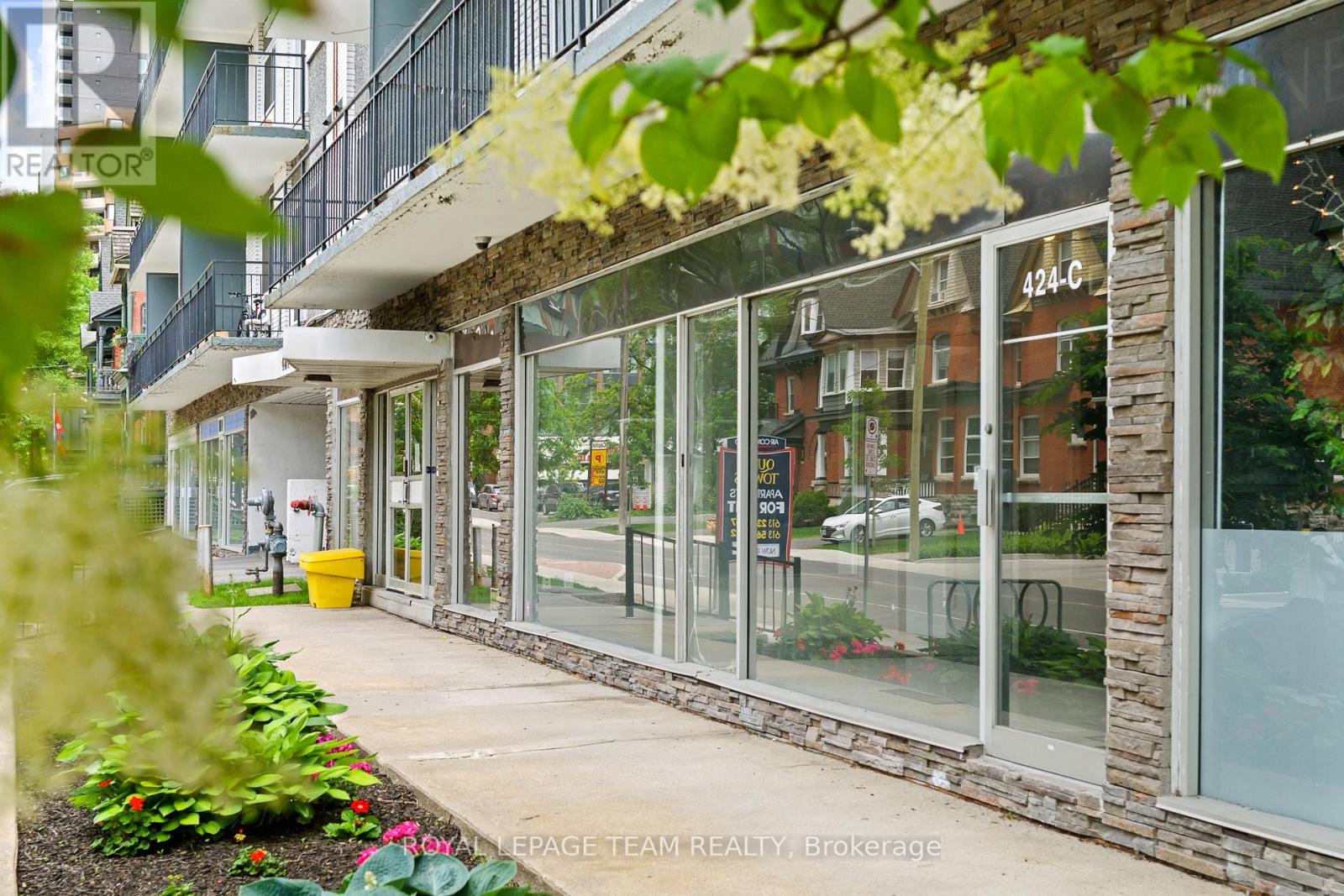 Retail for Rent in Ottawa – C – 424 QUEEN STREET, Ottawa – MLS# X13517080 - Image 2