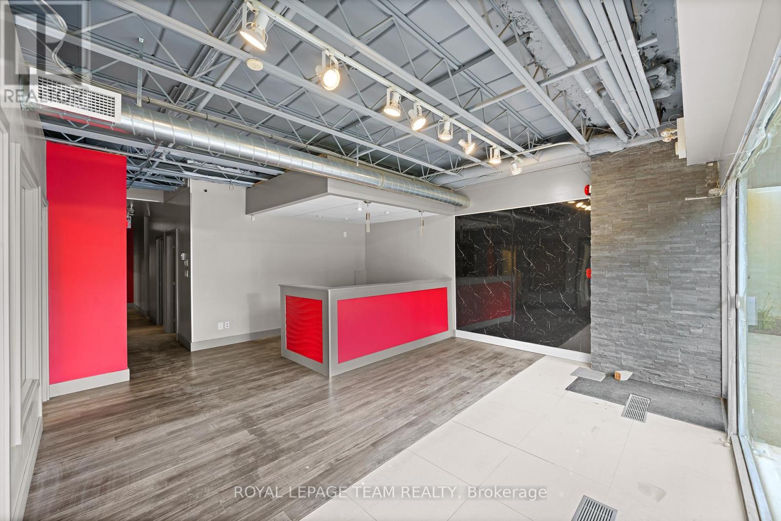 Retail for Rent in Ottawa – C – 424 QUEEN STREET, Ottawa – MLS# X13517080 - Image 4