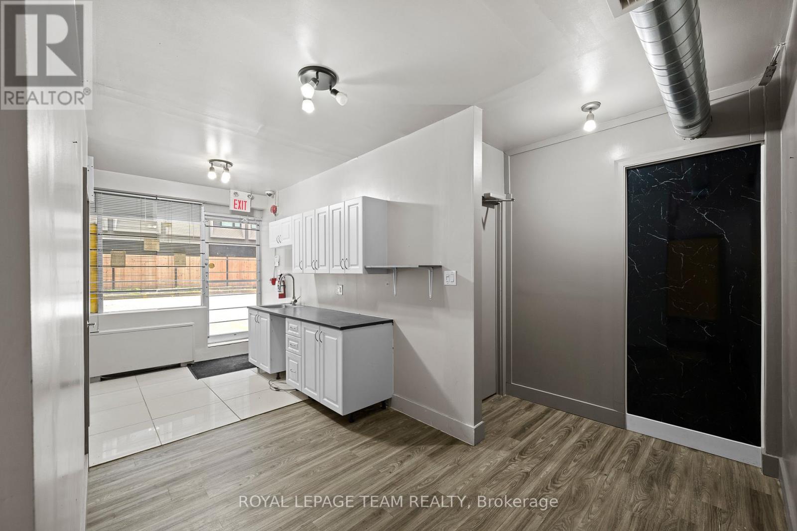 Retail for Rent in Ottawa – C – 424 QUEEN STREET, Ottawa – MLS# X13517080 - Image 7