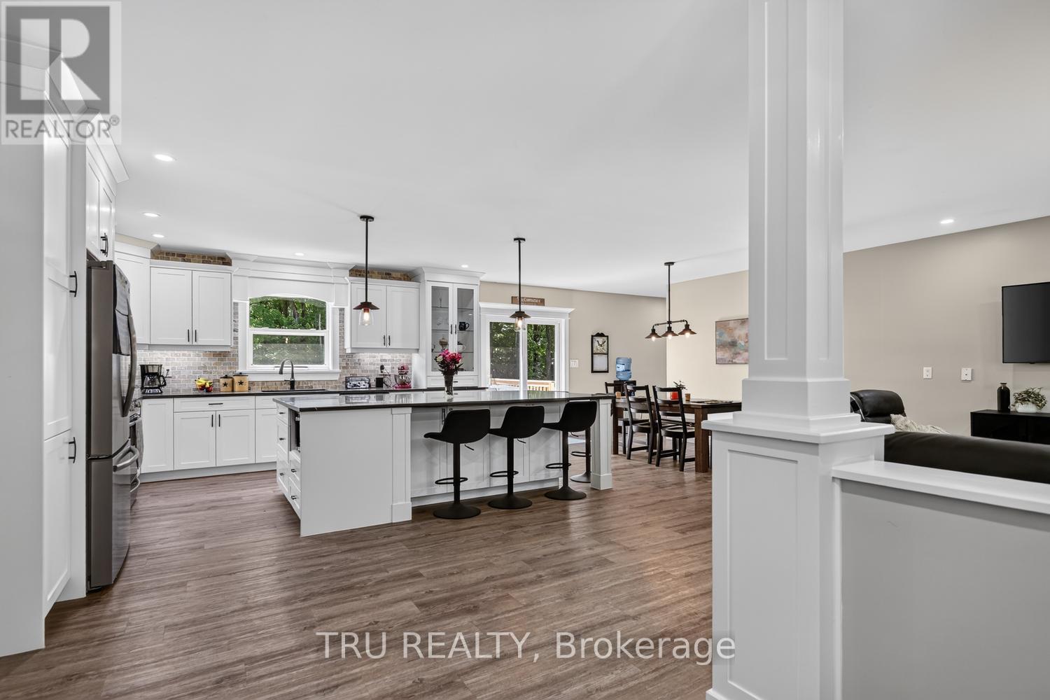 2 BAKER ROAD - 14