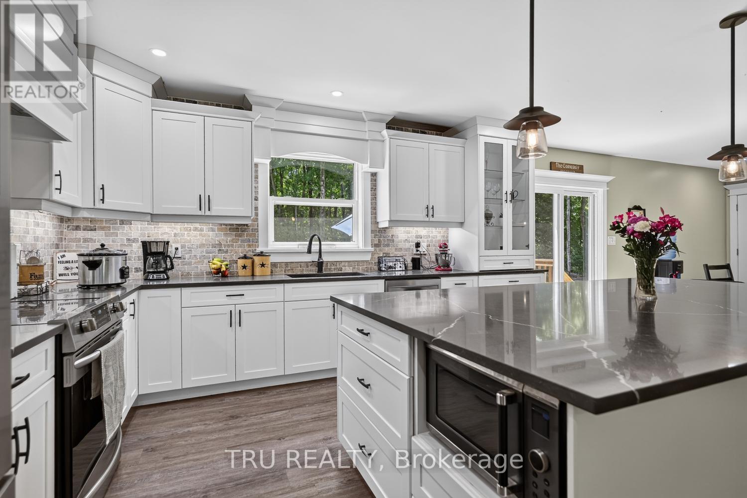 2 BAKER ROAD - 24