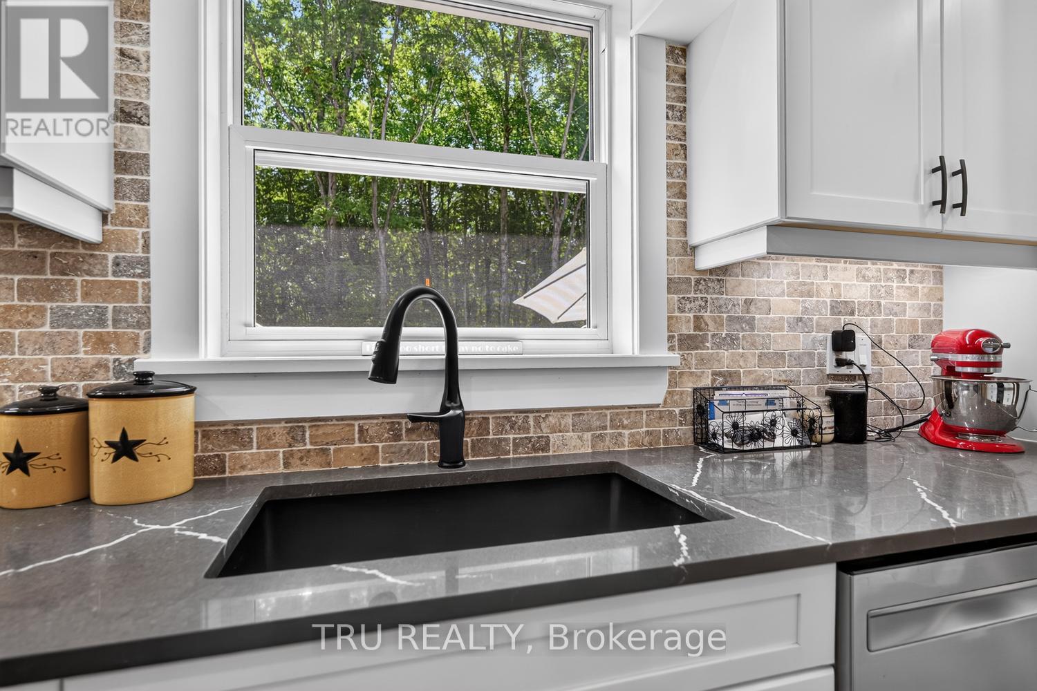 2 BAKER ROAD - 27
