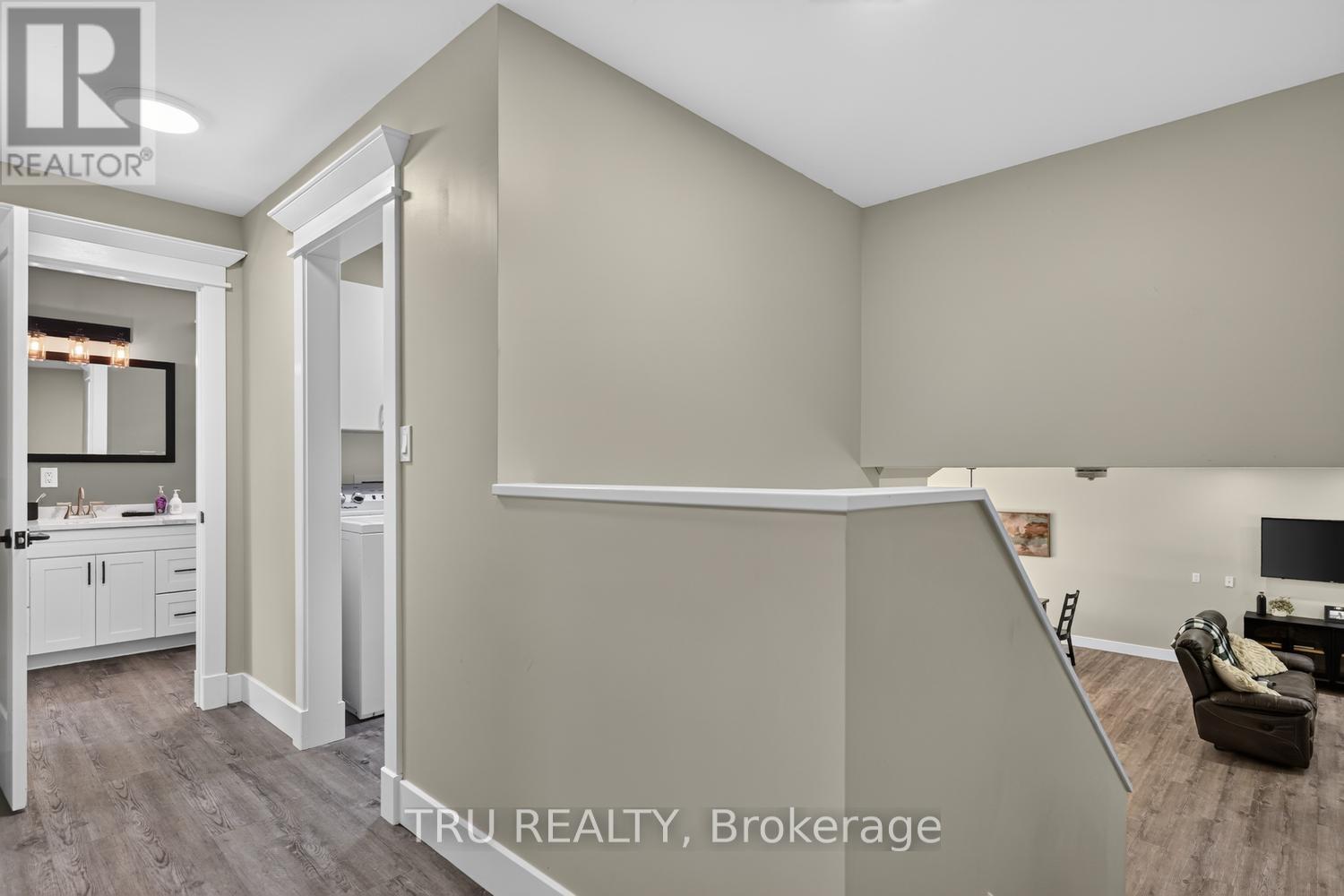 2 BAKER ROAD - 31