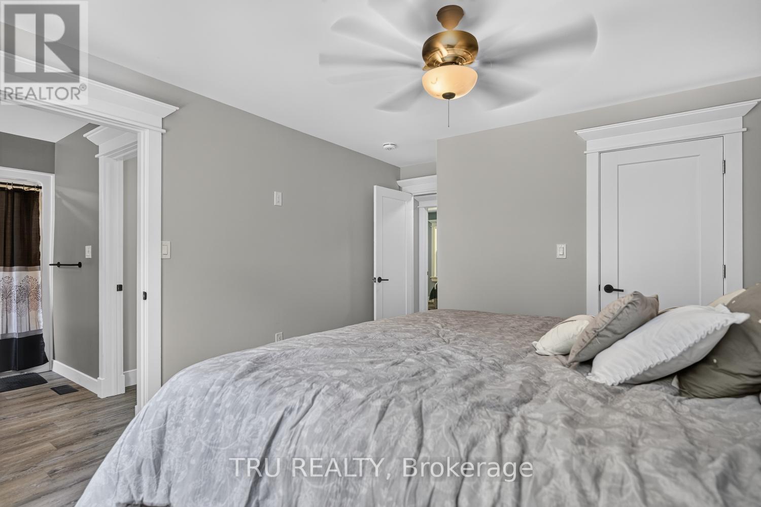 2 BAKER ROAD - 36