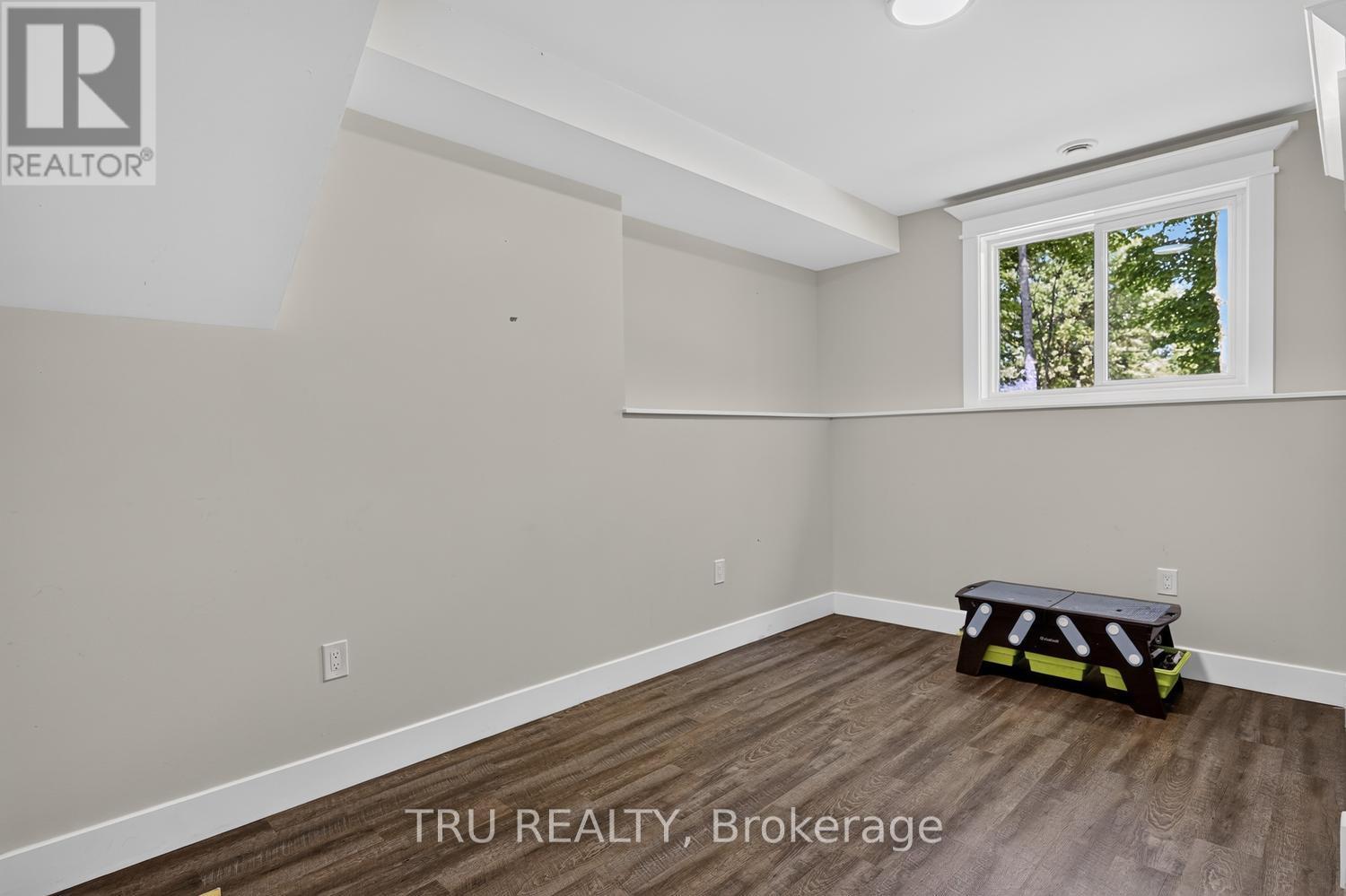 2 BAKER ROAD - 43