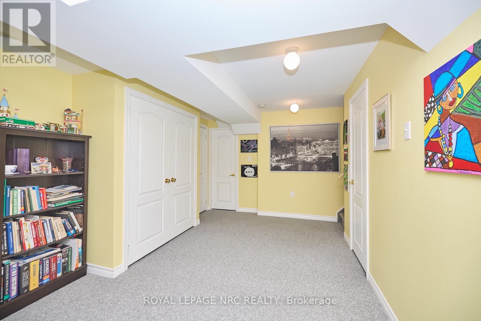 4 ALEX GRANT PLACE - 29