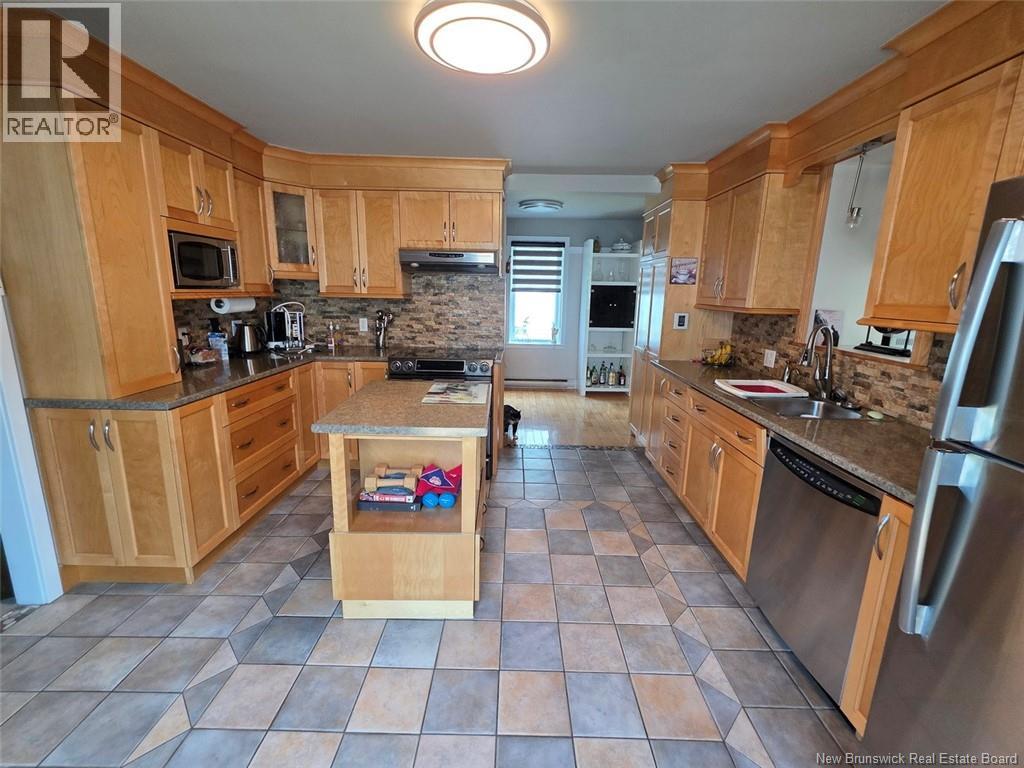 35 Ordonnance Avenue - 11