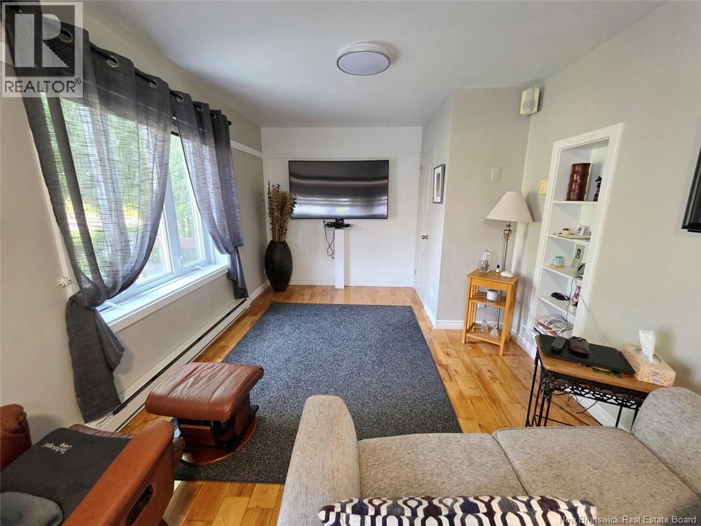 35 Ordonnance Avenue - 4
