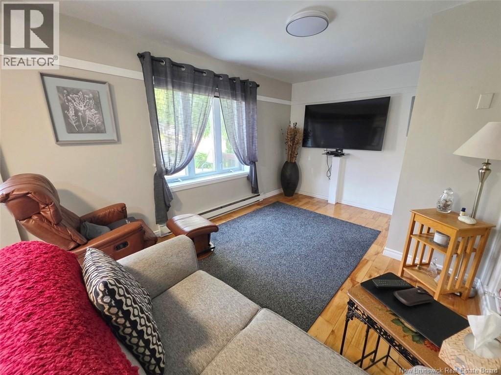 35 Ordonnance Avenue - Image 5